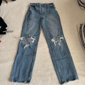 ABERCROMBIE AND FITCH JEAN